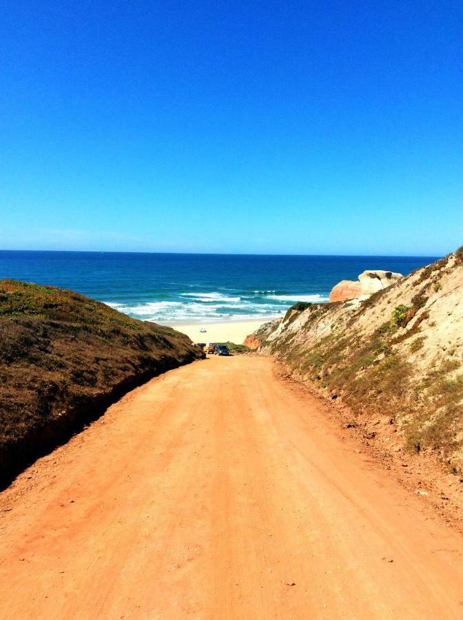FreeSurfCamp&Hostel Baleal Exterior foto
